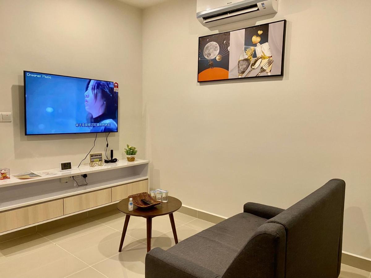 Kota Kinabalu City The Shore - Lucky 7 Homestay מראה חיצוני תמונה