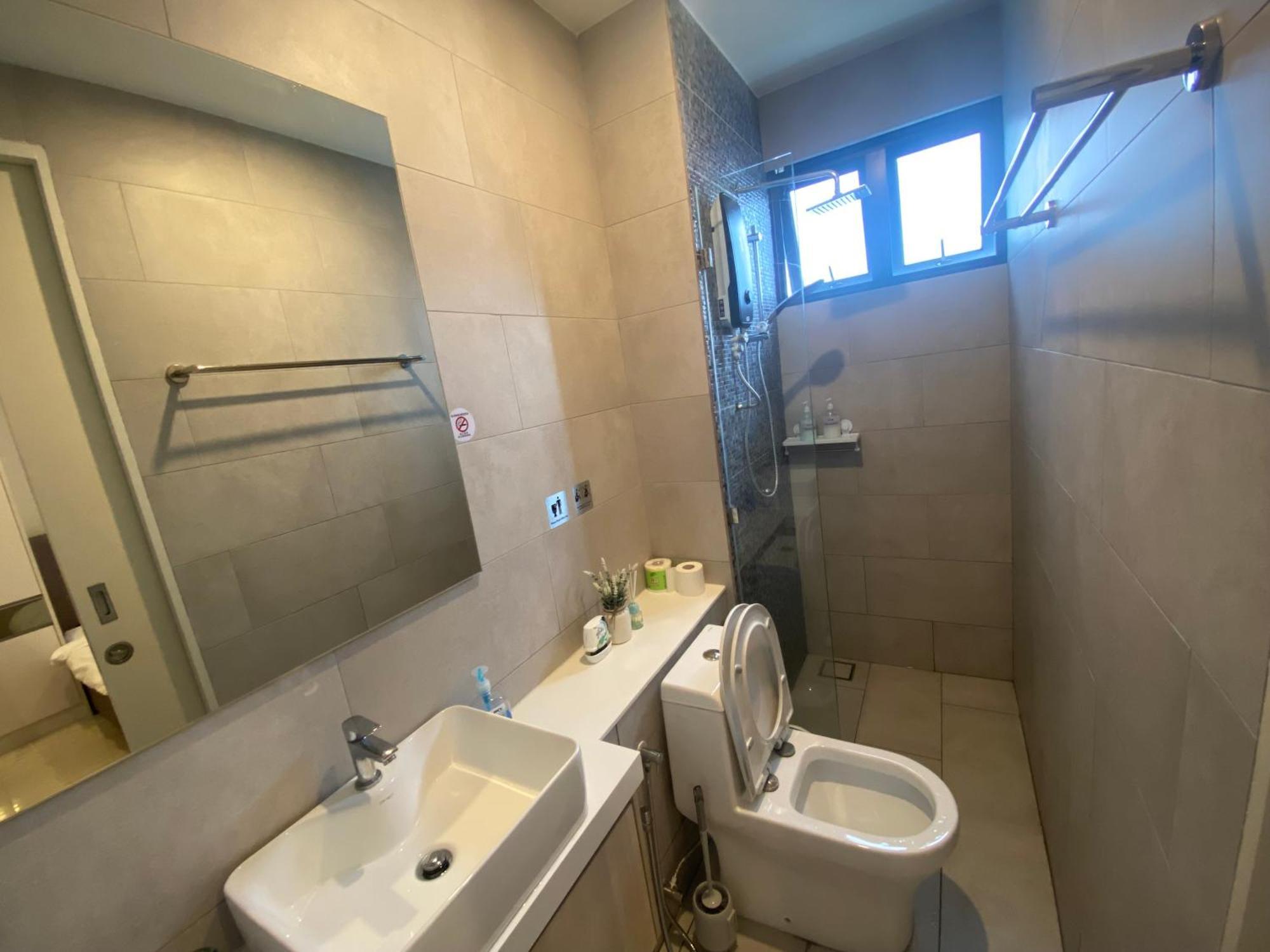 Kota Kinabalu City The Shore - Lucky 7 Homestay מראה חיצוני תמונה
