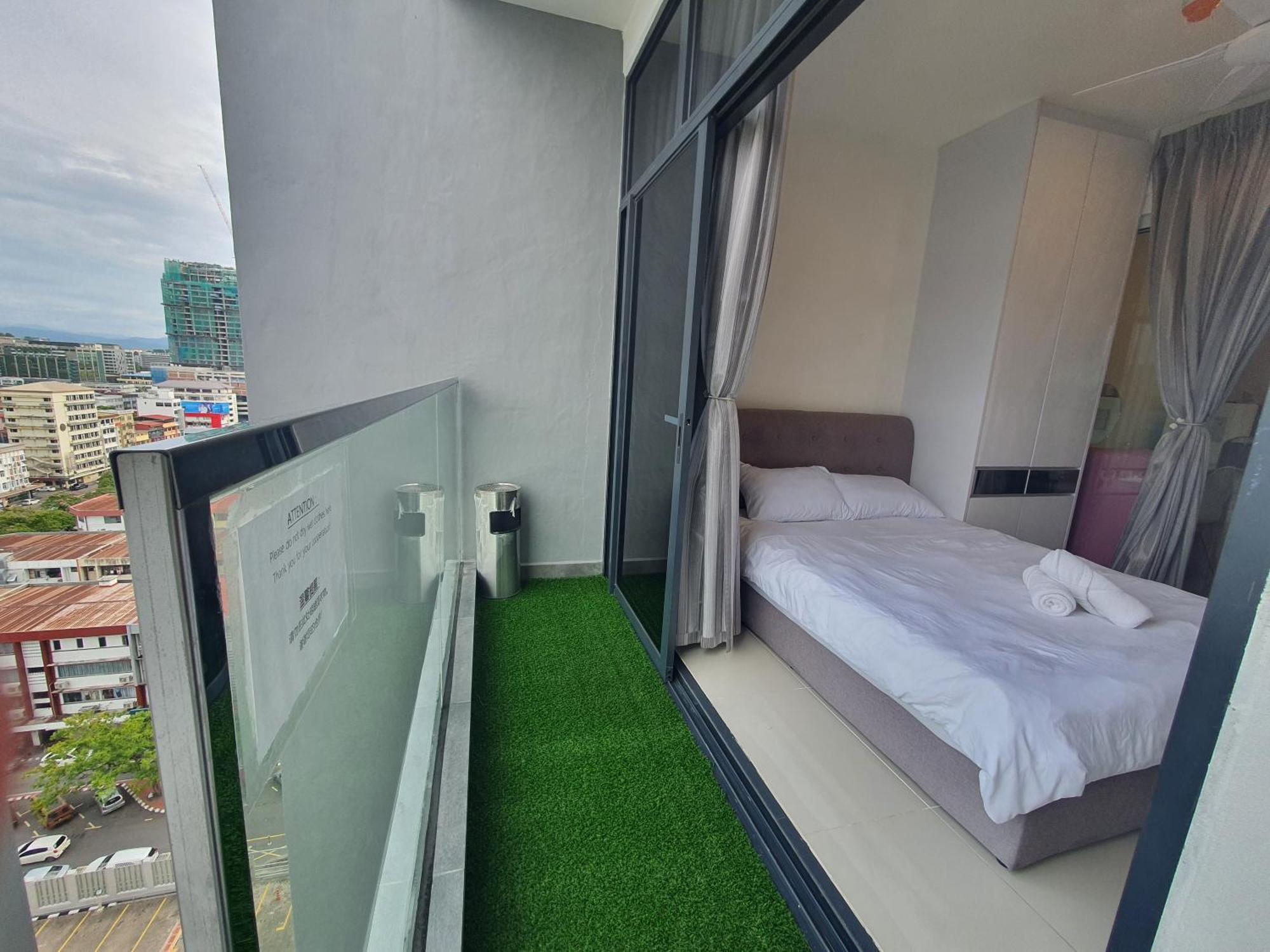 Kota Kinabalu City The Shore - Lucky 7 Homestay מראה חיצוני תמונה